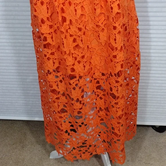 ENDLESS ROSE DRESS - Picture 4 of 12